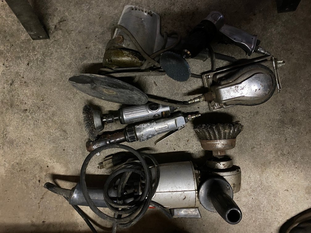 Pneumatic tools and electric angle grinder
