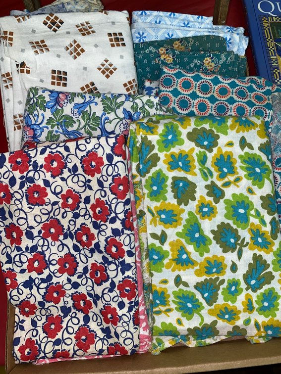 12 Printed feed sacks