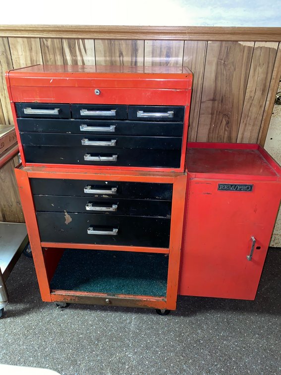 Tool chest 