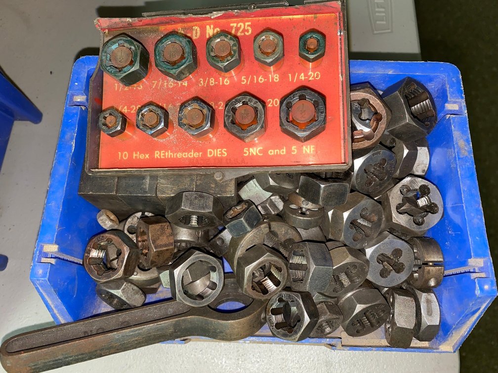 Container of dyes