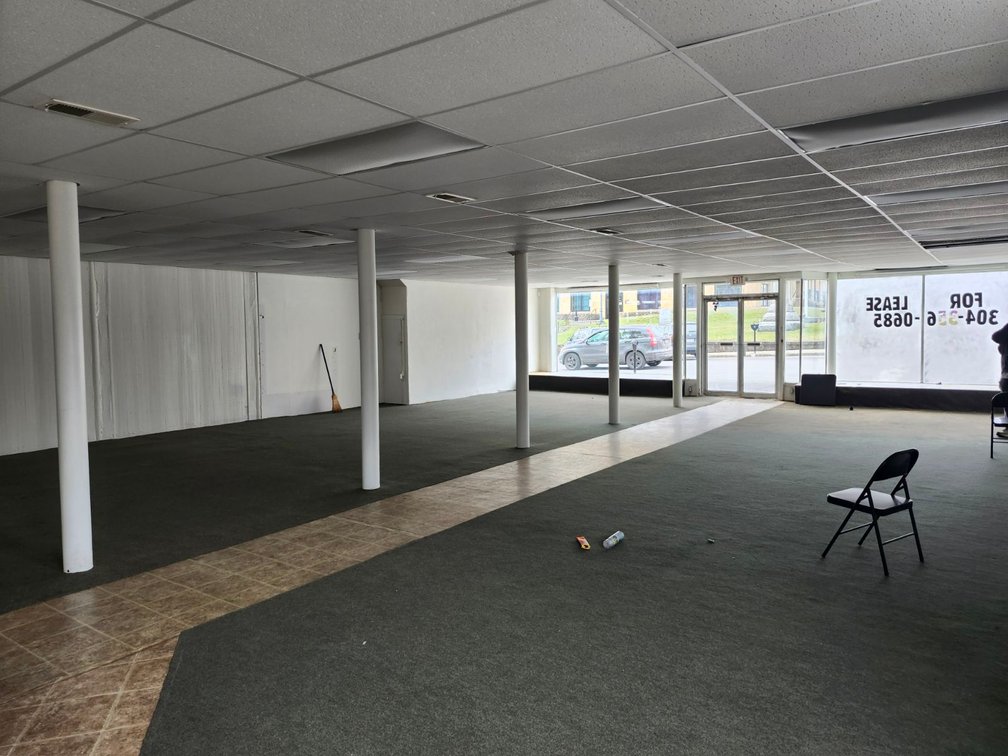 Image for SOLD $34,650 - Versatile Commercial Building in Kingwood Selling to the Highest Bidder