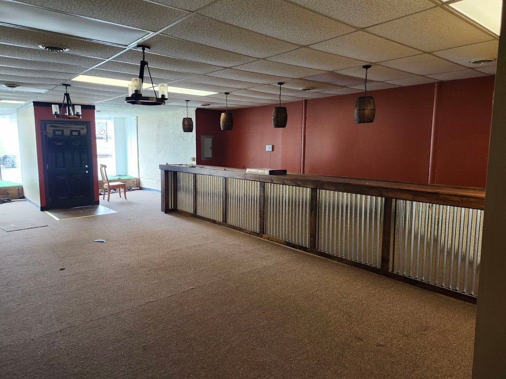Image for SOLD $34,650 - Versatile Commercial Building in Kingwood Selling to the Highest Bidder