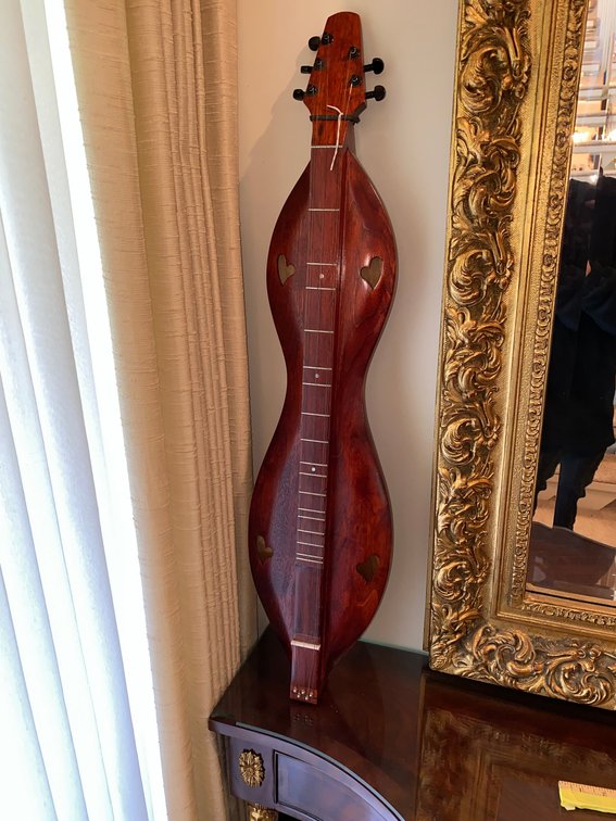 Folkcraft hourglass mountain dulcimer