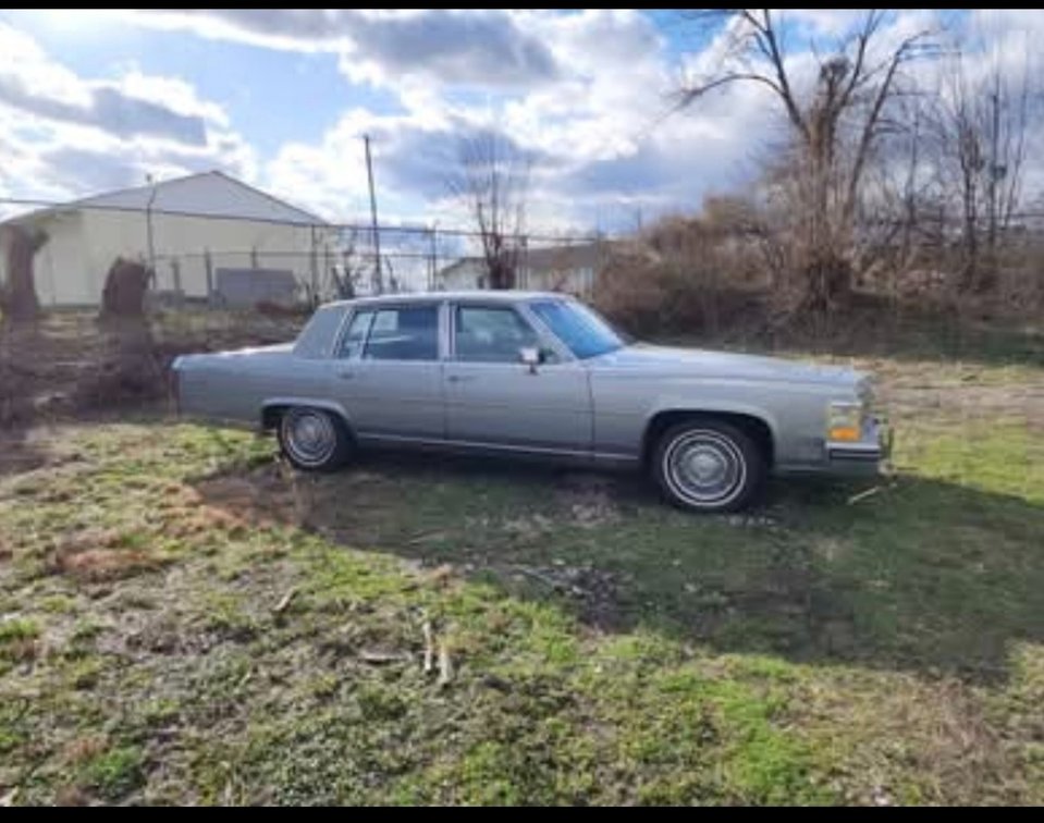 1984 GM Cadillac Fleetwood Brougham