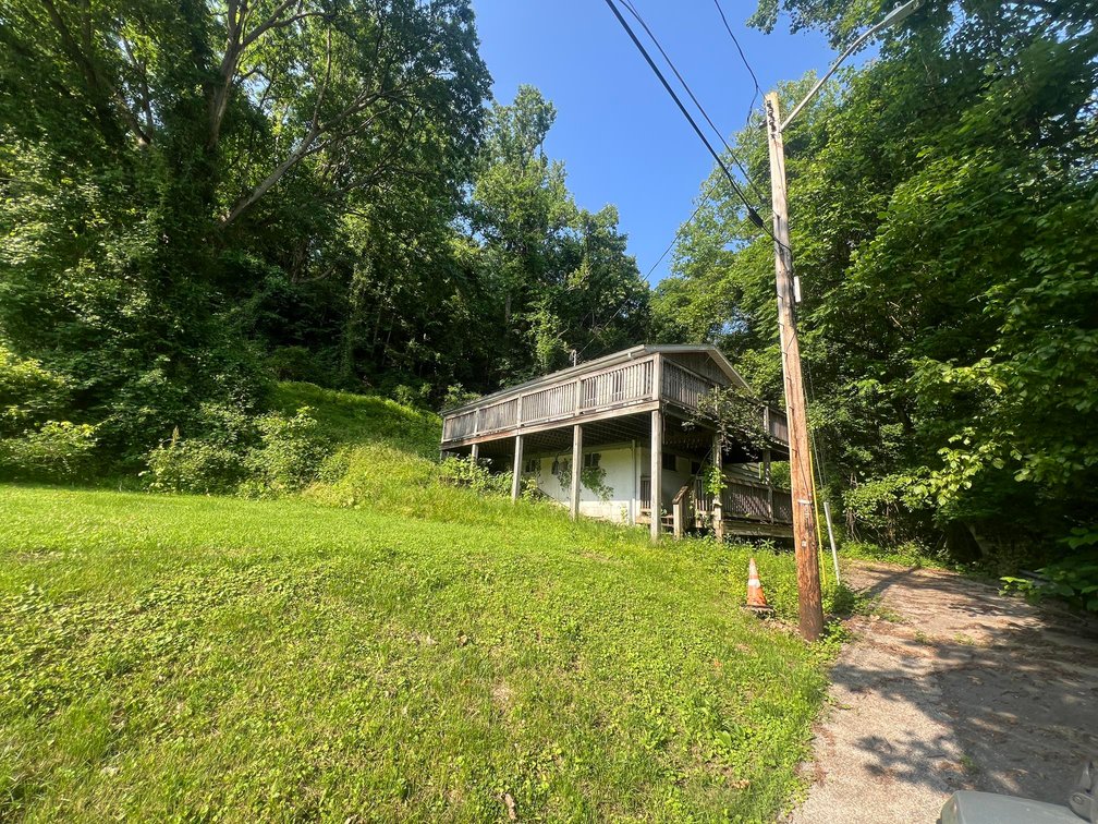 Image for SOLD - 6 Kanawha County Properties Selling to the Highest Bidders