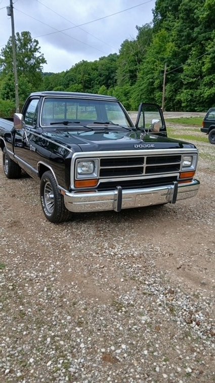 1986 Dodge 1500 Shortbed
