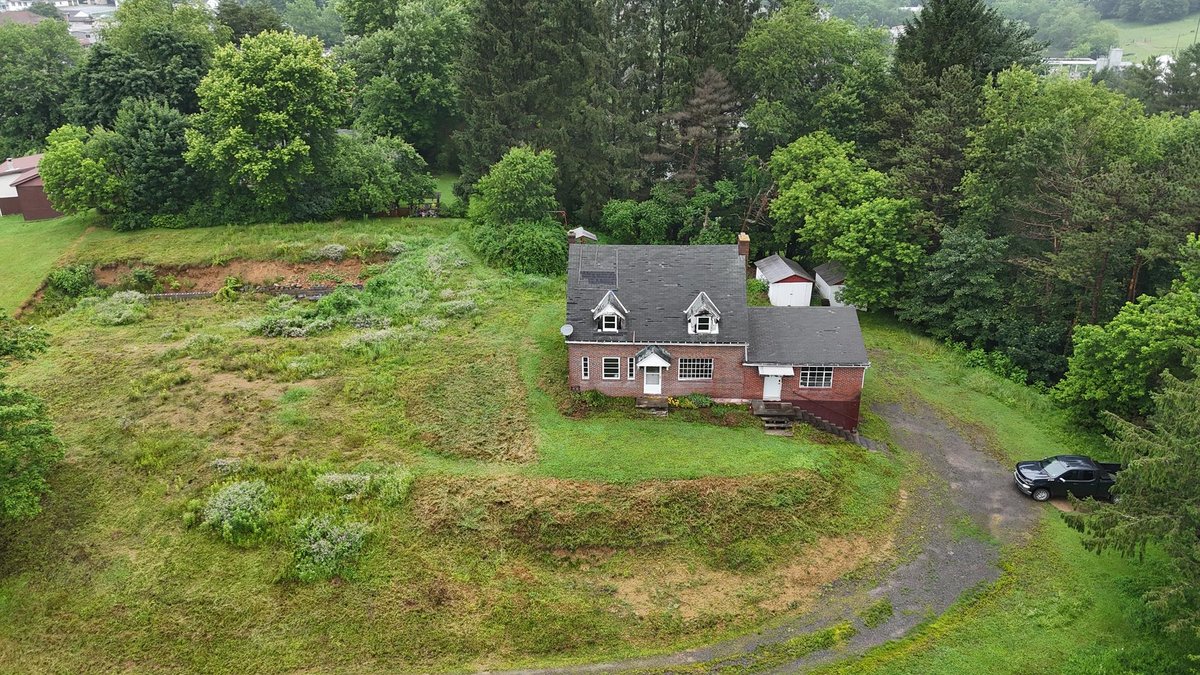 Image for SOLD $31,900 - Spacious Project Home on 1.33 Acres in Preston County Selling to the Highest Bidder