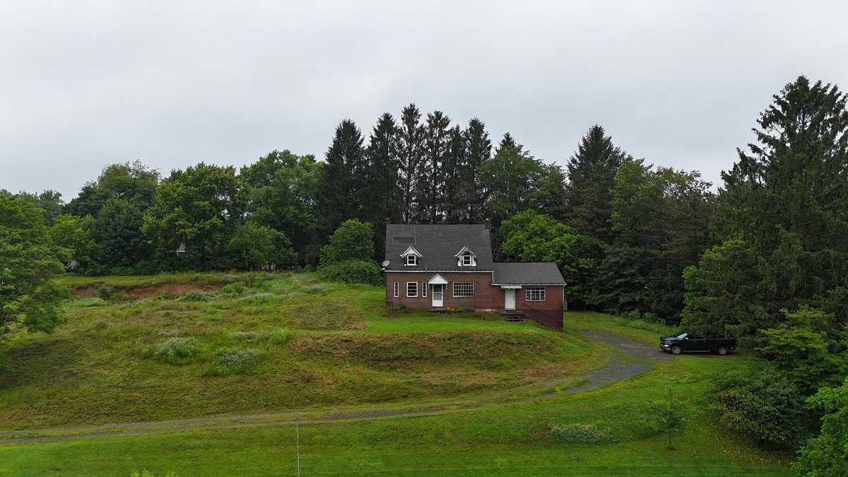 Image for SOLD $31,900 - Spacious Project Home on 1.33 Acres in Preston County Selling to the Highest Bidder