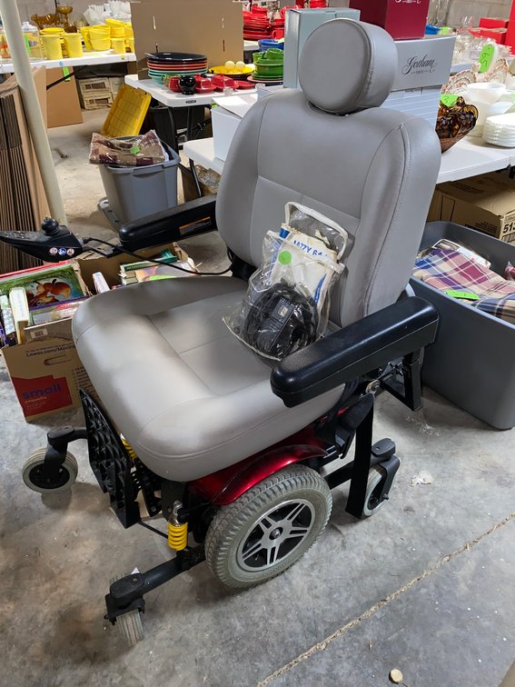 Large mobility scooter with charger