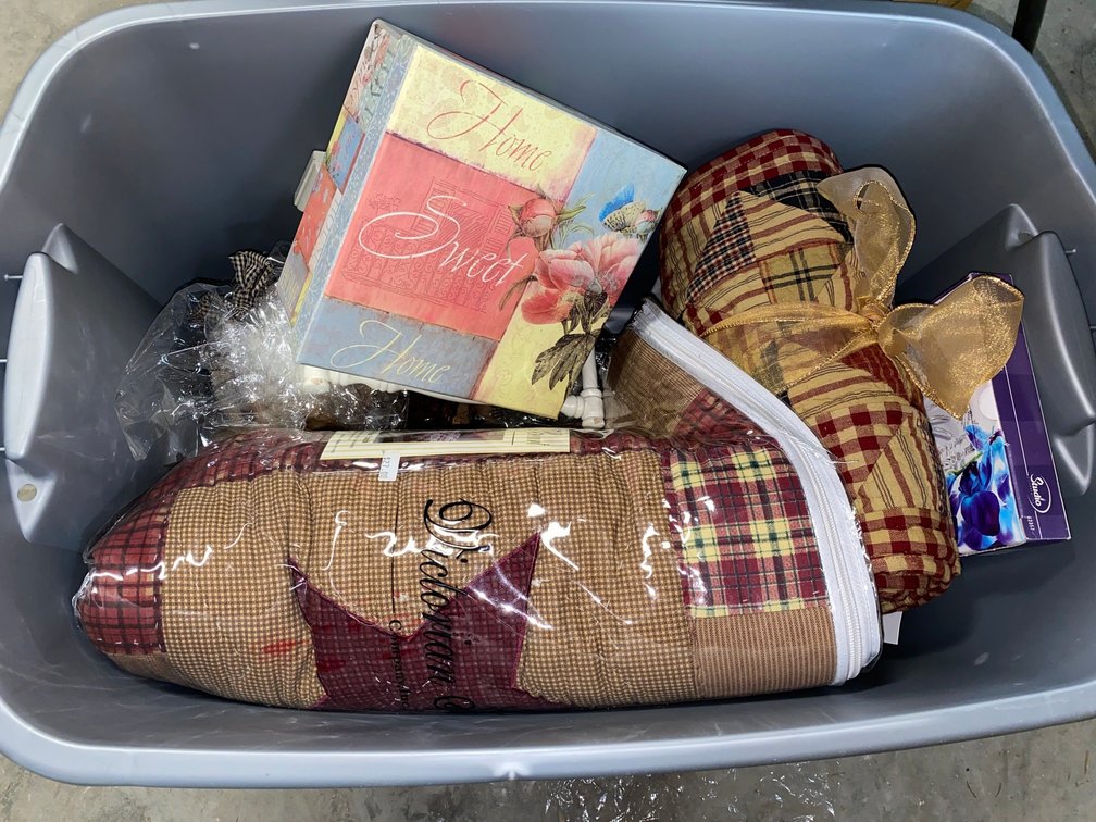 Comforters and throws