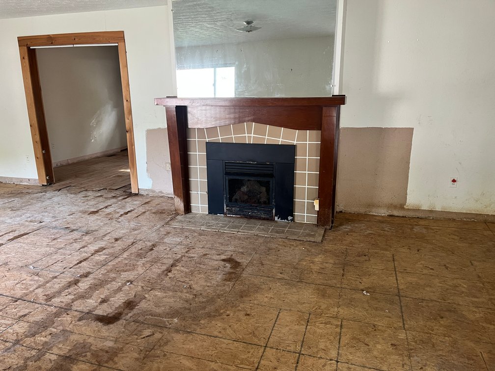 Image for SOLD $129,800 - Brick 3 Bedroom with 2 Garages in Huntington