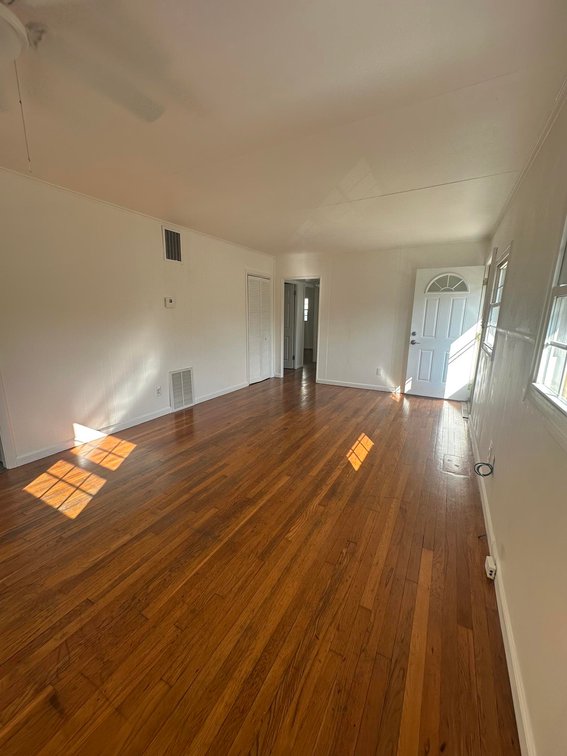 Image for SOLD $93,500 - Stunning Newly Remodeled 3 Bedroom in the Heart of Charleston