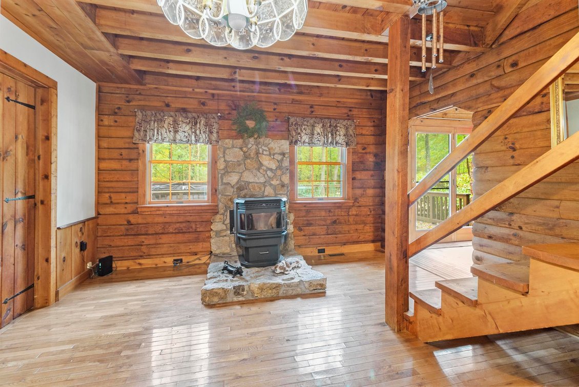 Image for SOLD $341,000 - Beautiful Log Home on Over 6 Private Acres in Buckhannon