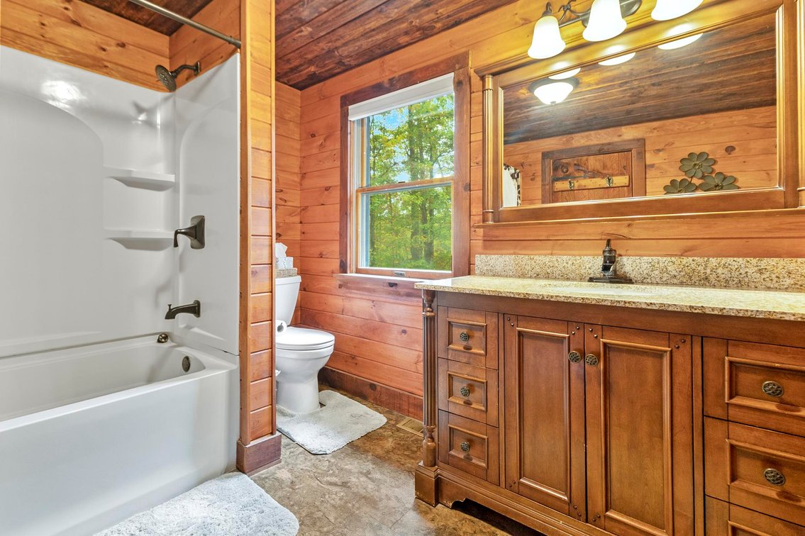 Image for SOLD $341,000 - Beautiful Log Home on Over 6 Private Acres in Buckhannon