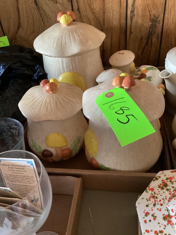 Mushroom Canister Set