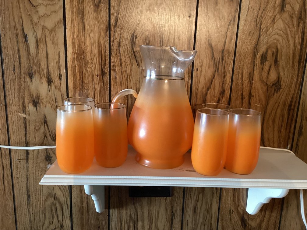 West Virginia Glass Set