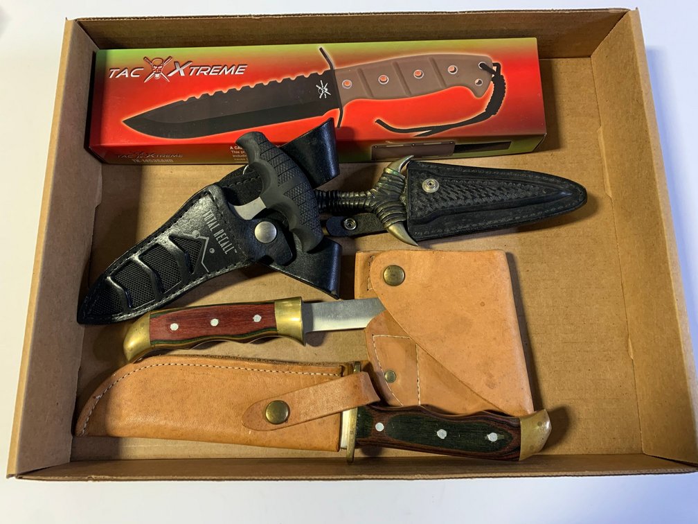 [63] Four Knives and Hatchet