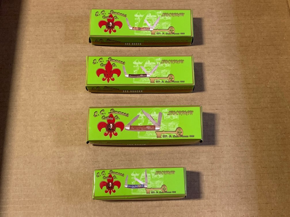 [65] Four Simmons Cutlery Folding Knives w/Boxes