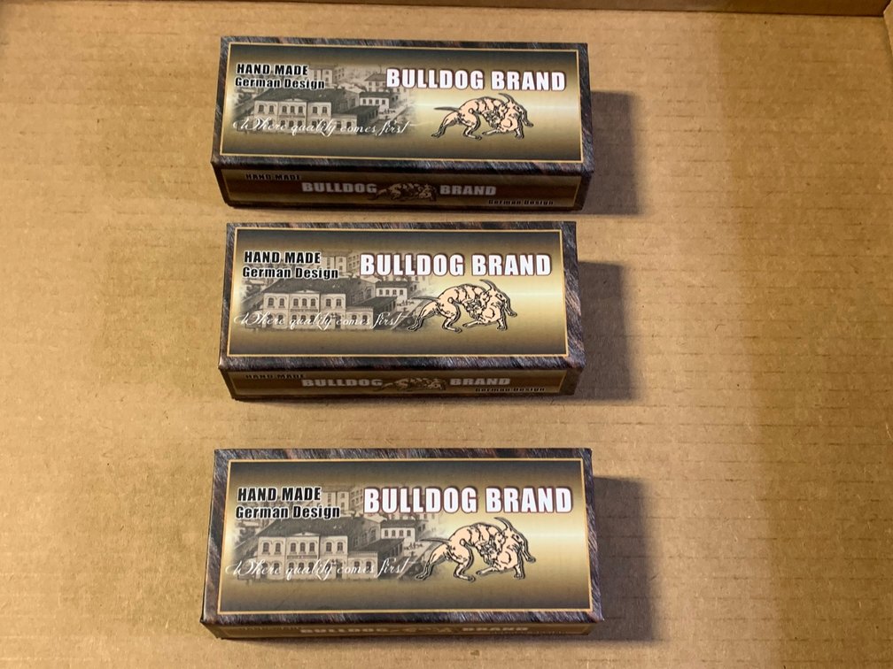 [96] Three Bull Dog Brand Knives