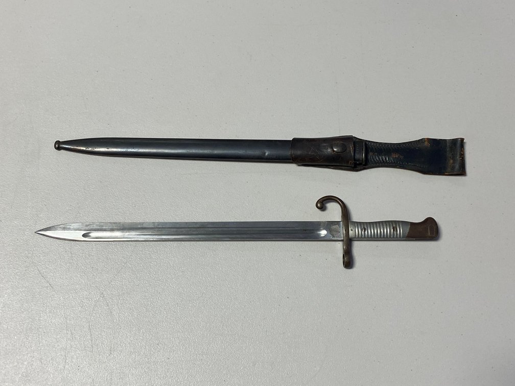 [9] Argentine Model 1891 Bayonet w/Scabbard and Frog