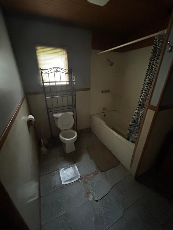 Image for SOLD - 3 Bedroom in Worthington Selling to the Highest Bidder