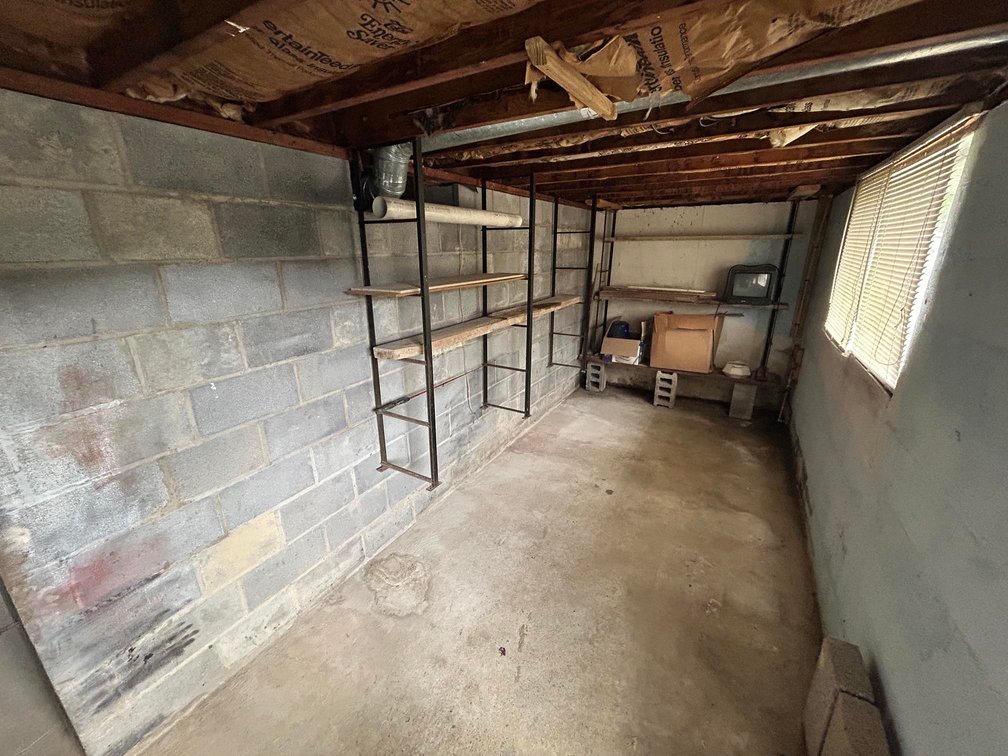 Image for SOLD - 3 Bedroom in Worthington Selling to the Highest Bidder