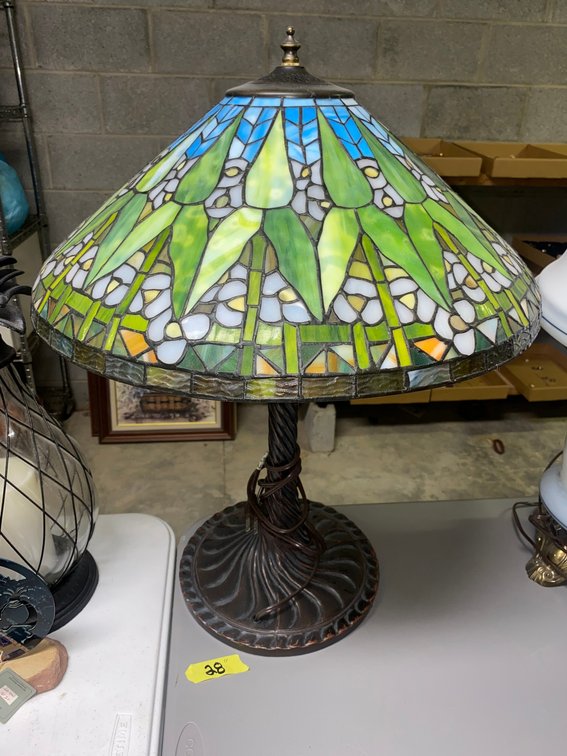 Tiffany-like lamp