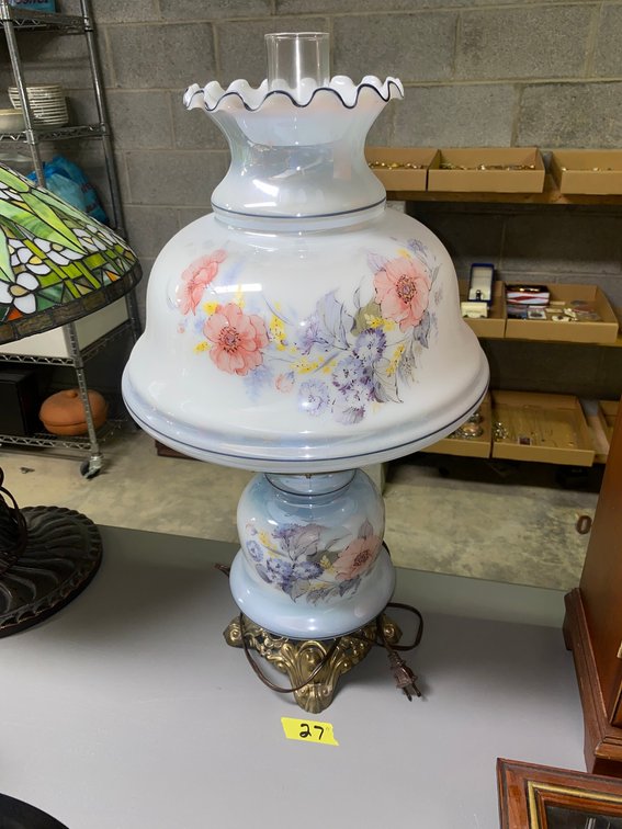 Gone With the Wind style lamp