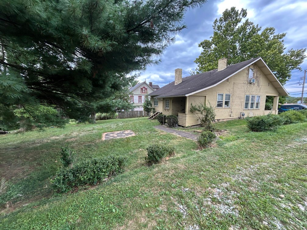 Image for SOLD $88,000 - 3 Bedroom in Claysville Ready for a Remodel