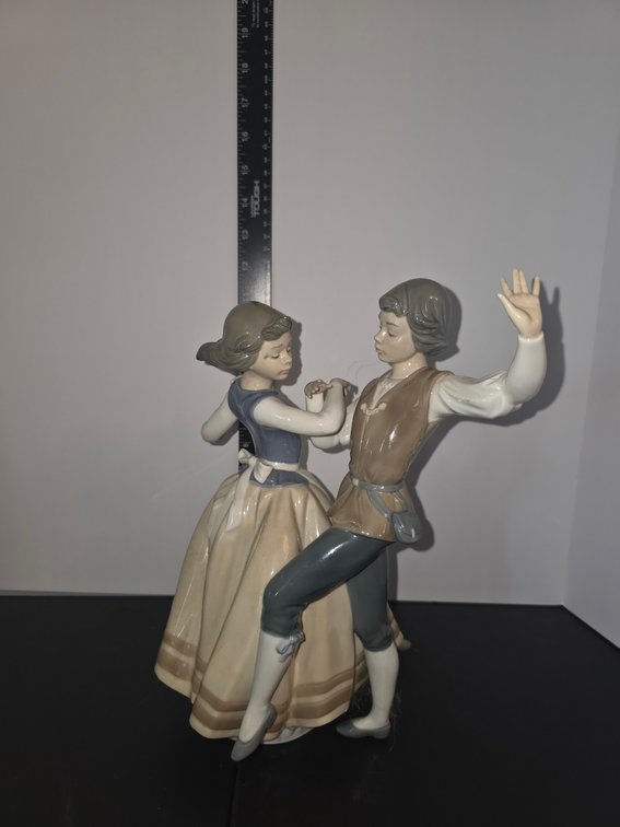 Lladro Dancing Polka