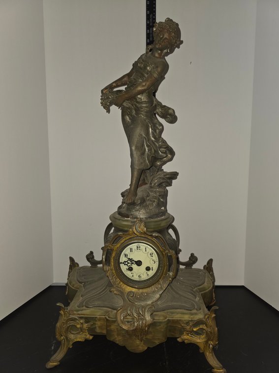 Victorian Cherub Clock