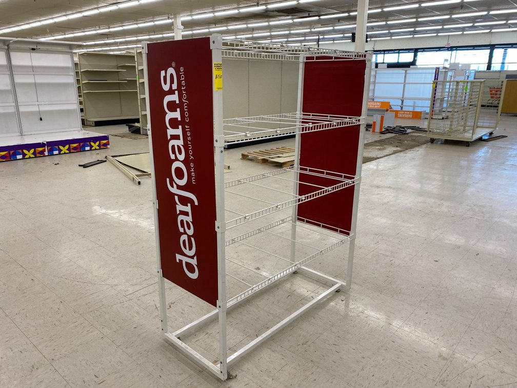 Adjustable Display Rack