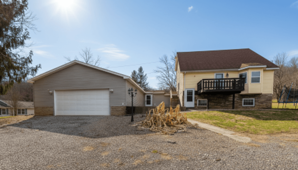 Image for SOLD $240,000 - Move-in Ready 3 Bedroom in Mount Clare