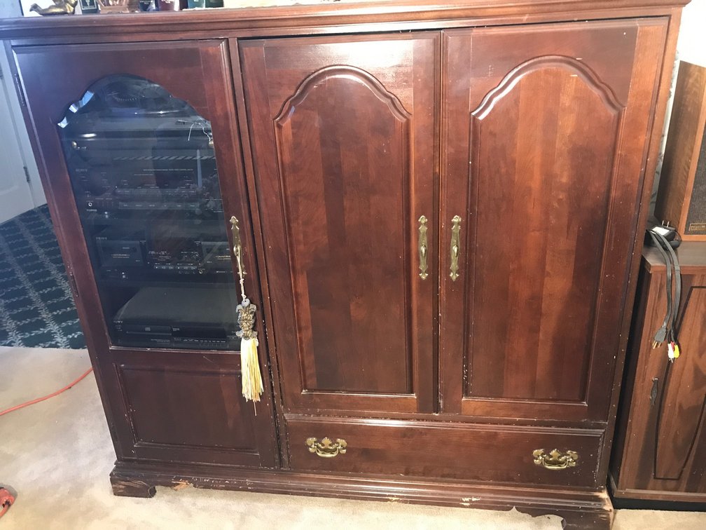 Entertainment cabinet, 25" LG tv