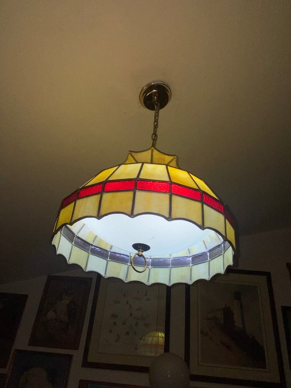 Pendant Light - Tiffany-Style Stained Glass
