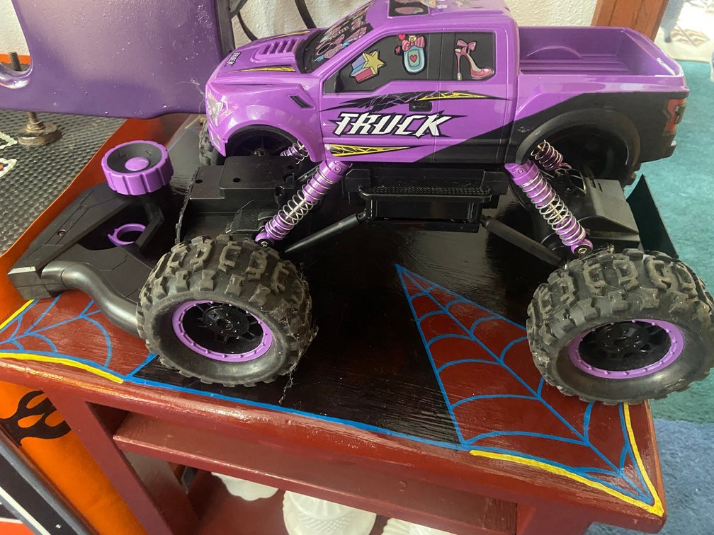 1 Set RC Monster Truck - TRUCK