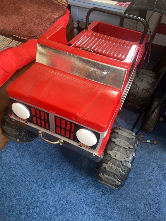 1 Ride-On Toy Truck - F-250
