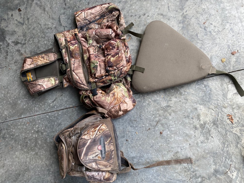 Strut size 2XL vest with attached cushion seat, sportsman backpack cooler