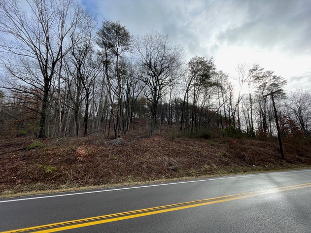 Image for SOLD $34,100 - 7 Prime Acres in Nitro’s Ridgefield Estates