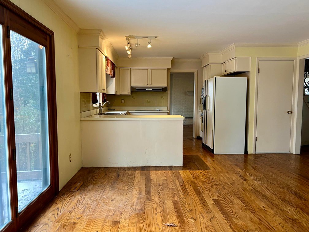 Image for SOLD $121,000 - Classic 4 Bedroom Home in South Charleston