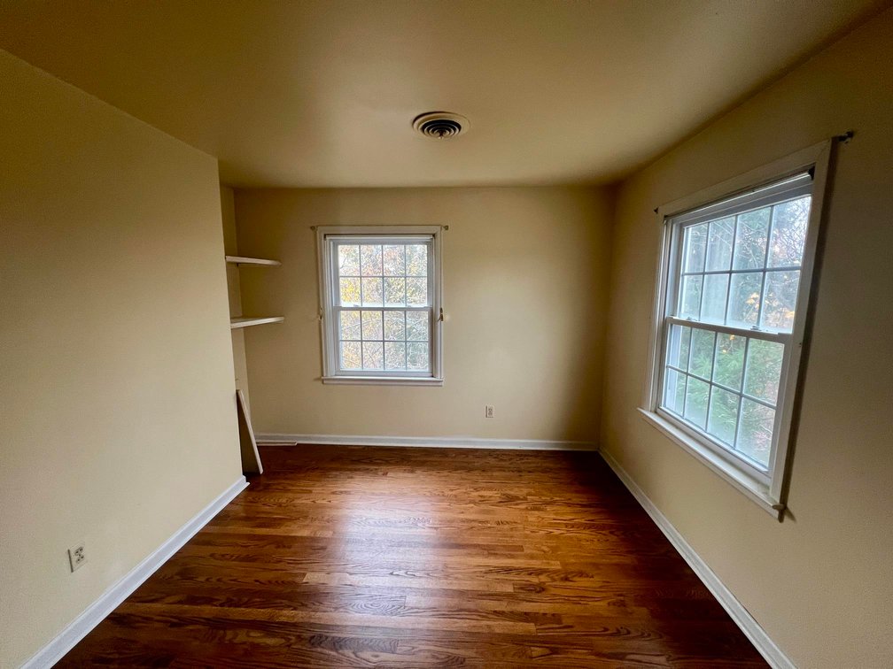 Image for SOLD $121,000 - Classic 4 Bedroom Home in South Charleston