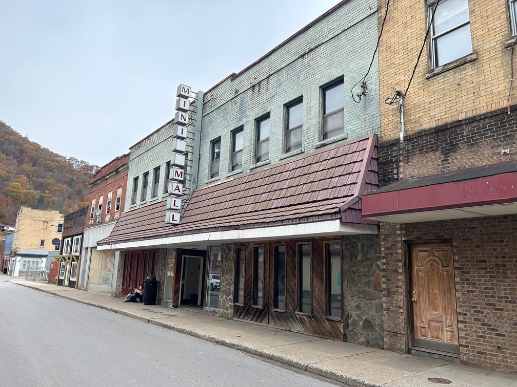 Image for SOLD - Spacious Commercial Building in Mullens Selling to the Highest Bidder