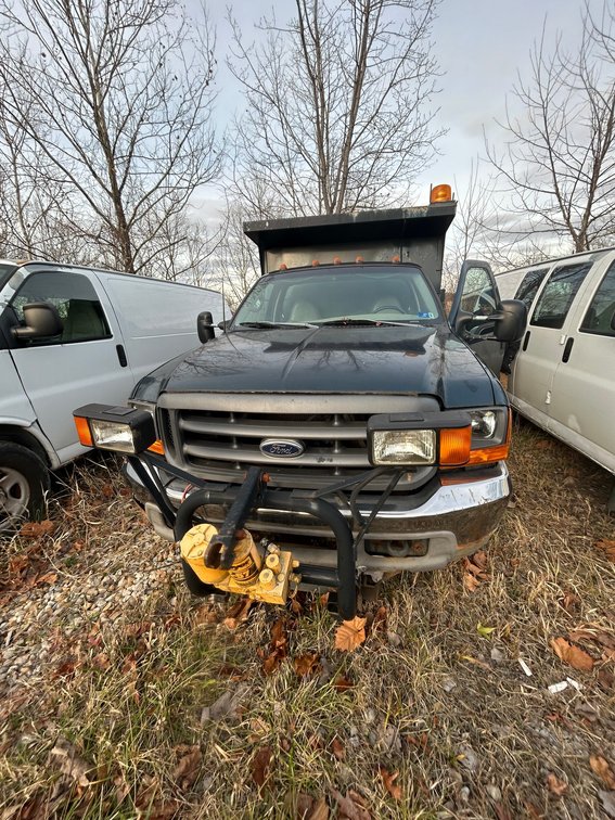 1999 Ford dump truck and snow plow