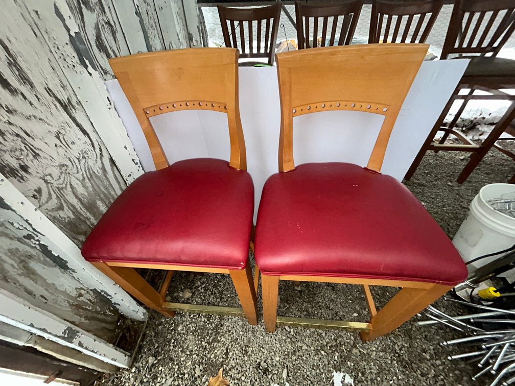 2 Chairs