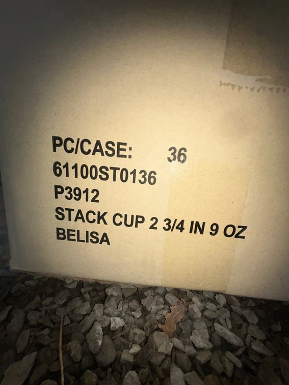 Case of cups
