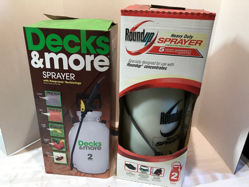 2 Pump sprayers