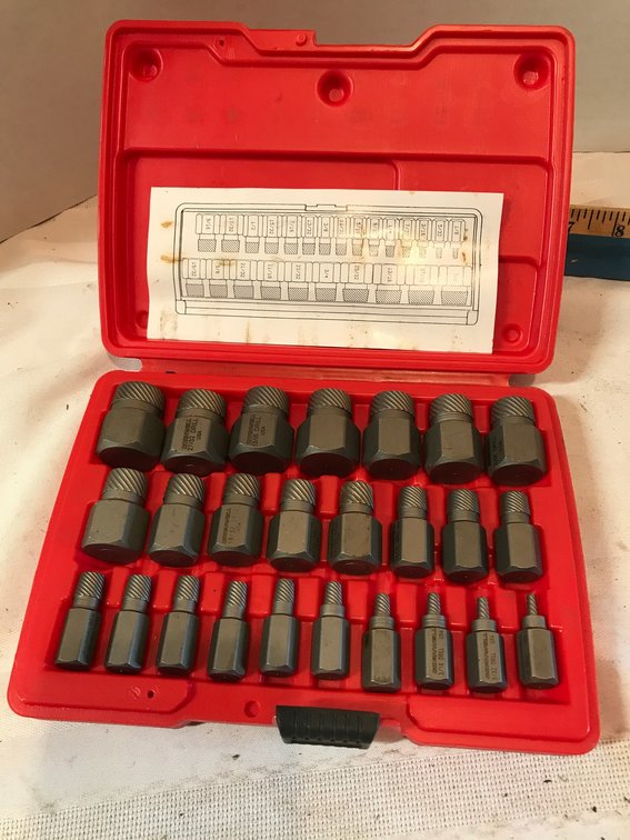 Cornwell Tools screw extractor set