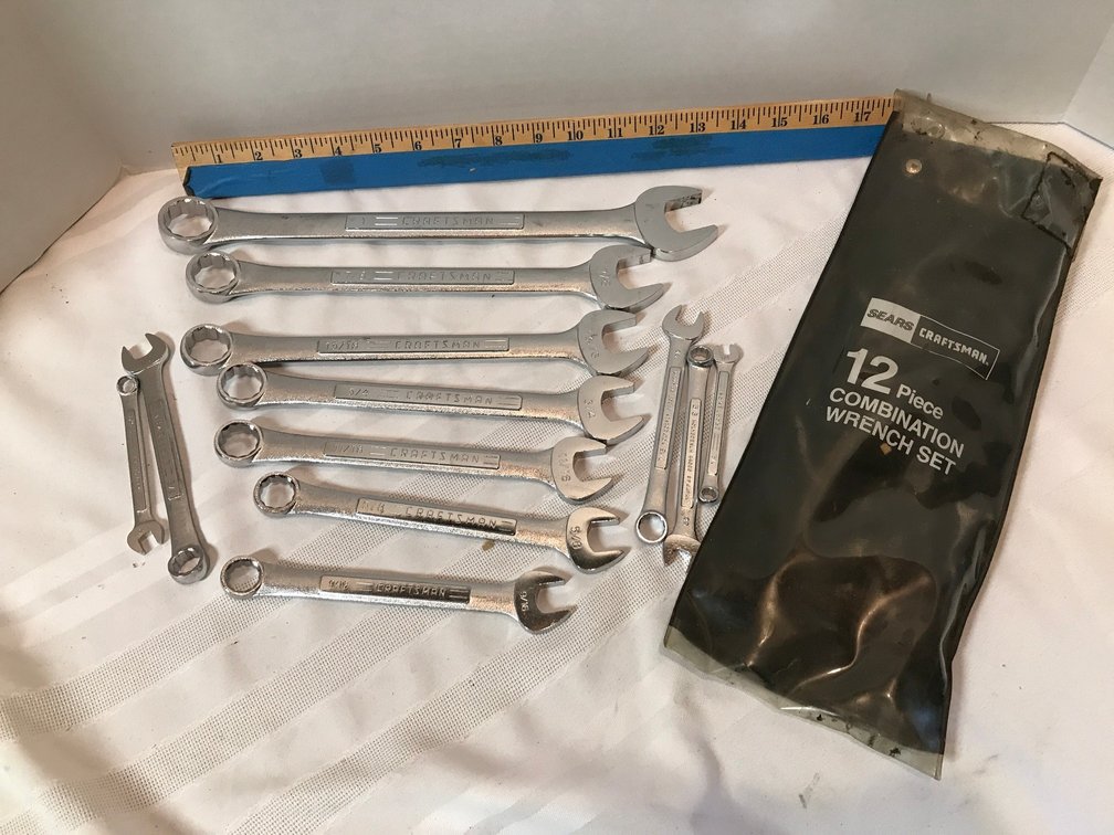 Craftsman 12-piece combination wrench set (standard)