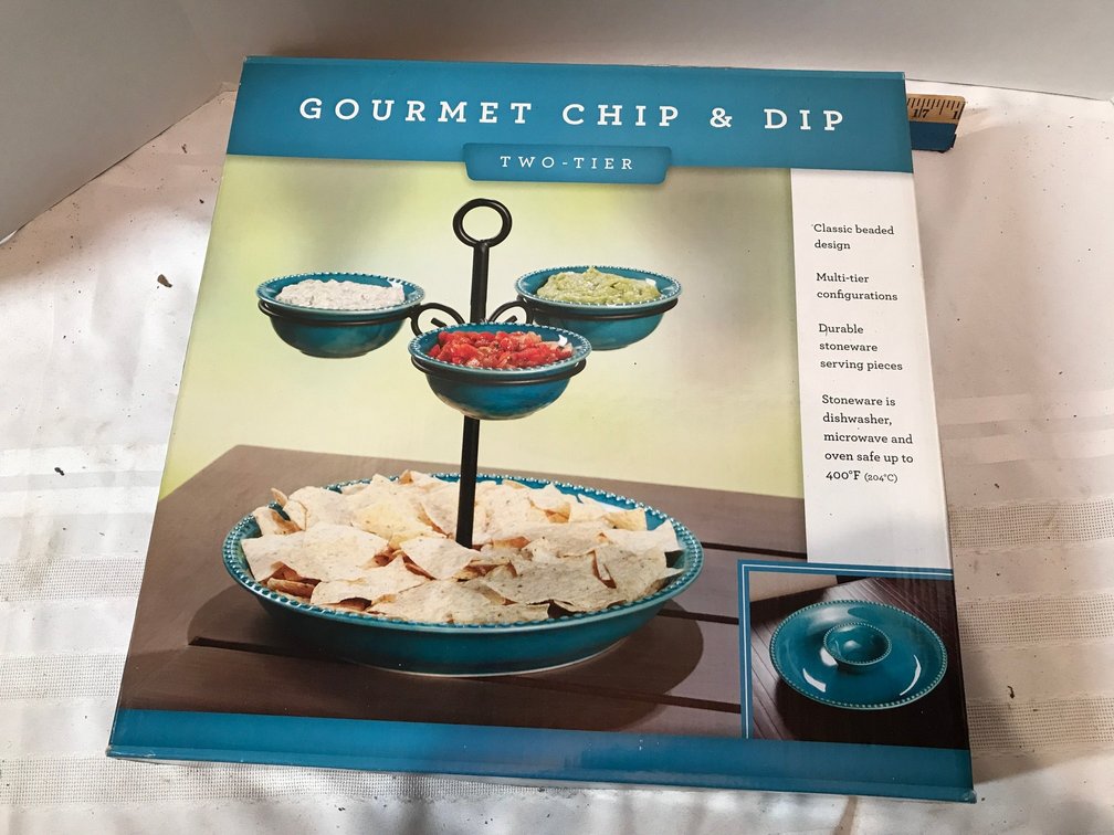 Gourmet Chip and Dip 2-tier stand