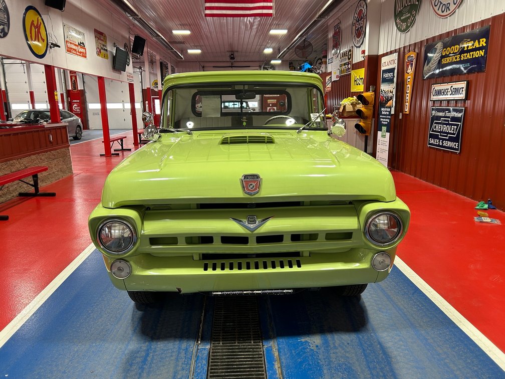 1957 Ford F-100